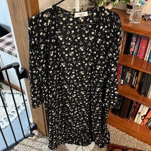 Carly Jean Los Angeles floral kimono